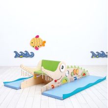 MB099 621 Szenzoros Krokodilsziget