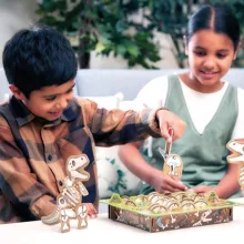 Dínó ásatás _ DINOSAUR DIG ORCHARD OR124