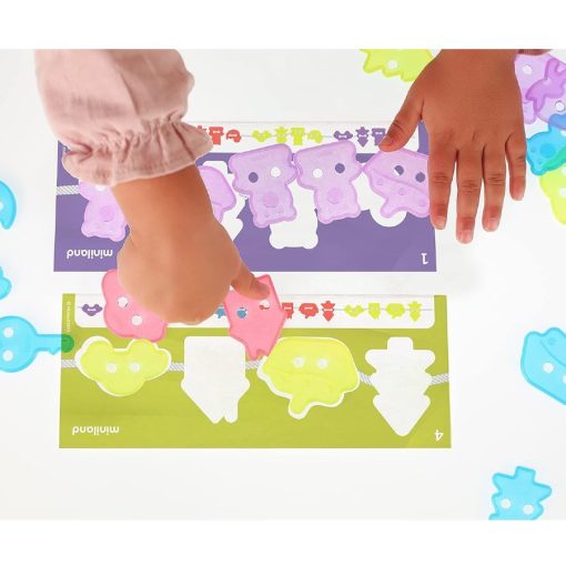 Áttetsző Fűzős figurák 32 db-os    ML32165 (Translucent Activity Figures)