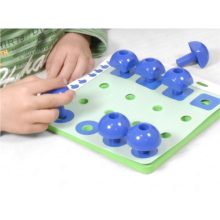 Tűzős-fűzős feladatok óriás gombákkal: 144 db-os (MINILAND) ML31785