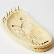 Auris pentaton líra, 7 húros (d'- e )  wawa