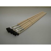 Ecset  8-as, vastag    lapos fülszőr                  wawa