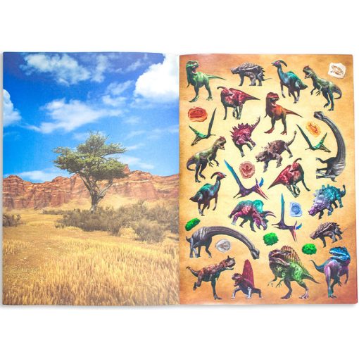 Moxy dinoszauruszos matricázó füzet 180+ matricával Grafix