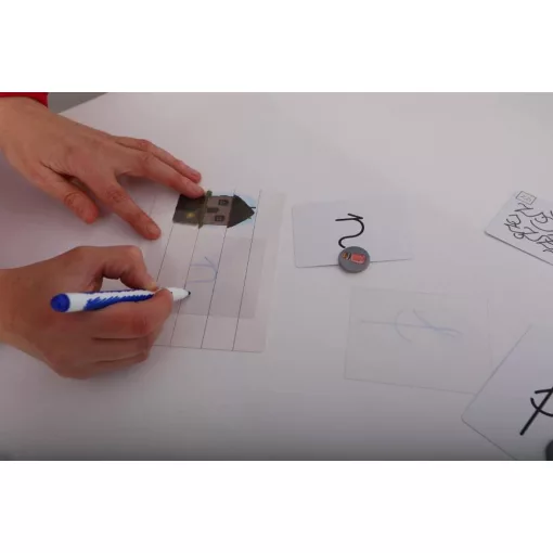 Betűmágus: 12 játék a betűkkel és betűelemekkel