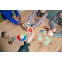 Színkombinációs verseny (BS Toys fa játék)