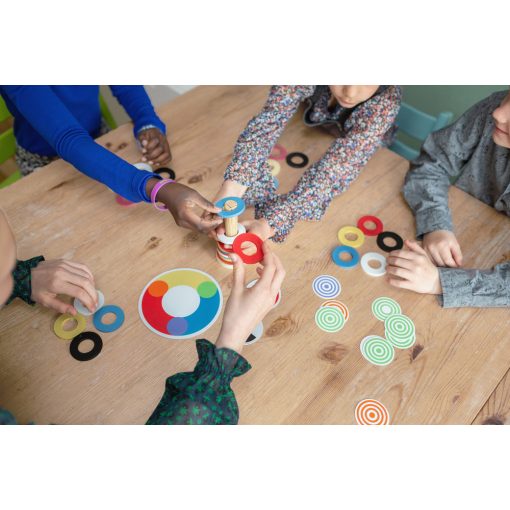 Színkombinációs verseny (BS Toys fa játék)