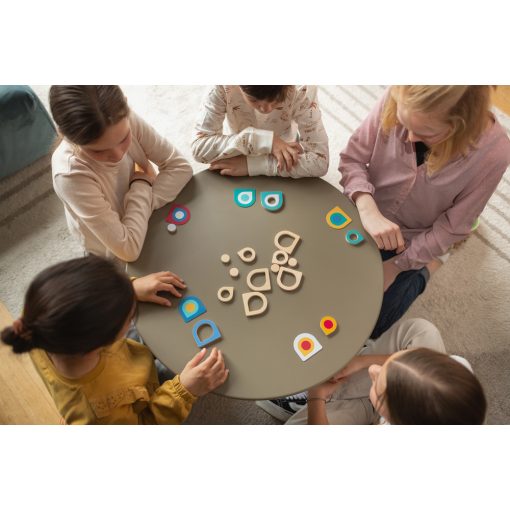 Fa forma-memóriakirakó (BS Toys fa játék)