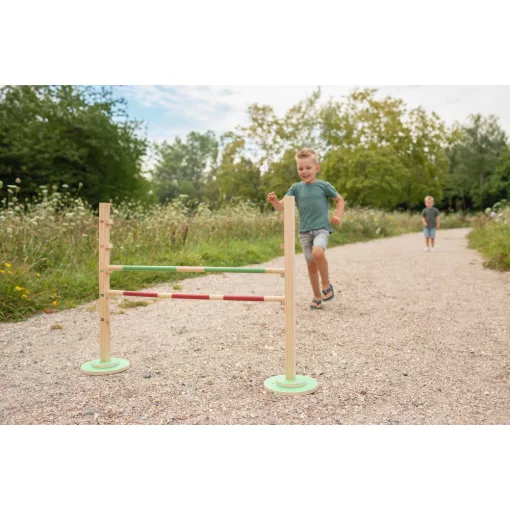 Gátugrás mozgásfejlesztő fajáték (BS Toys fa játék)