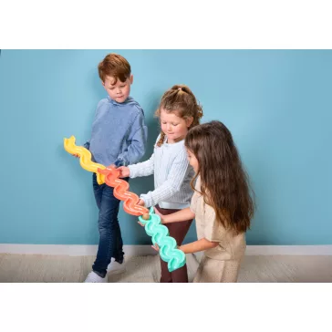   Passzold és gurítsd! kooperatív ügyességi fajáték (BS Toys)