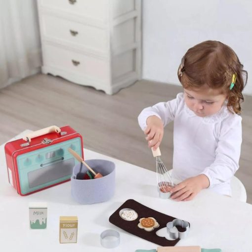 Süteményes készlet fémdobozban